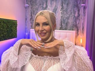 ScarlettMai Blowjob XXX Cams - Photo 15/21
