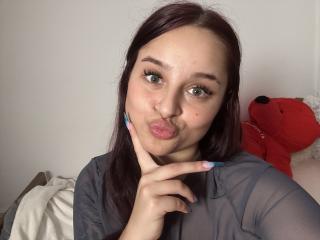 LucieRed Anal Livecam - Photo 16/21