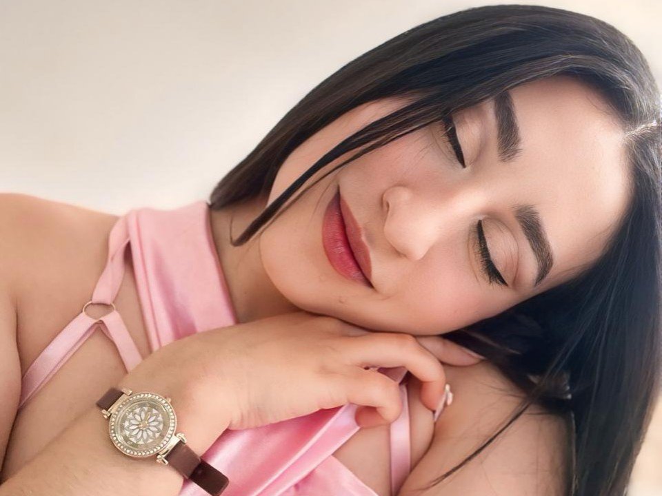 SarahBlakee — live cam photo 1