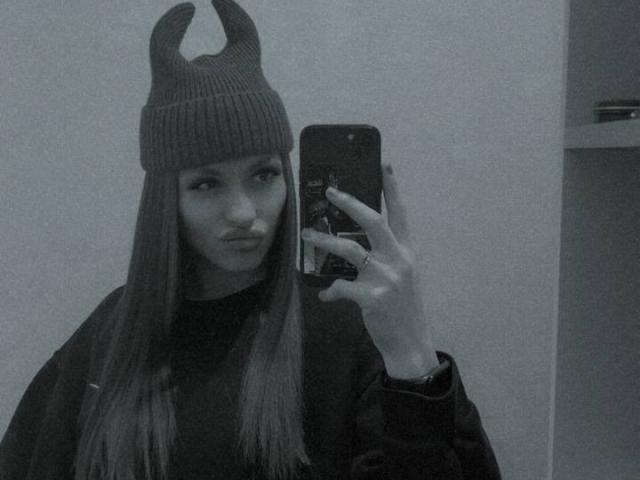 CristalAispuro — live cam photo 5