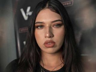 RachelWilson Sex Brunette - Photo 8/21