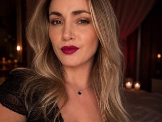 ScarlettLips Image Gallery