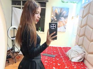 ValerieWoods Image Gallery