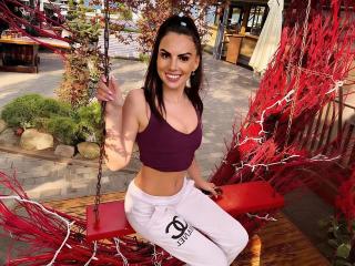 SaraSwete Blowjob XXX Cams - Photo 9/10