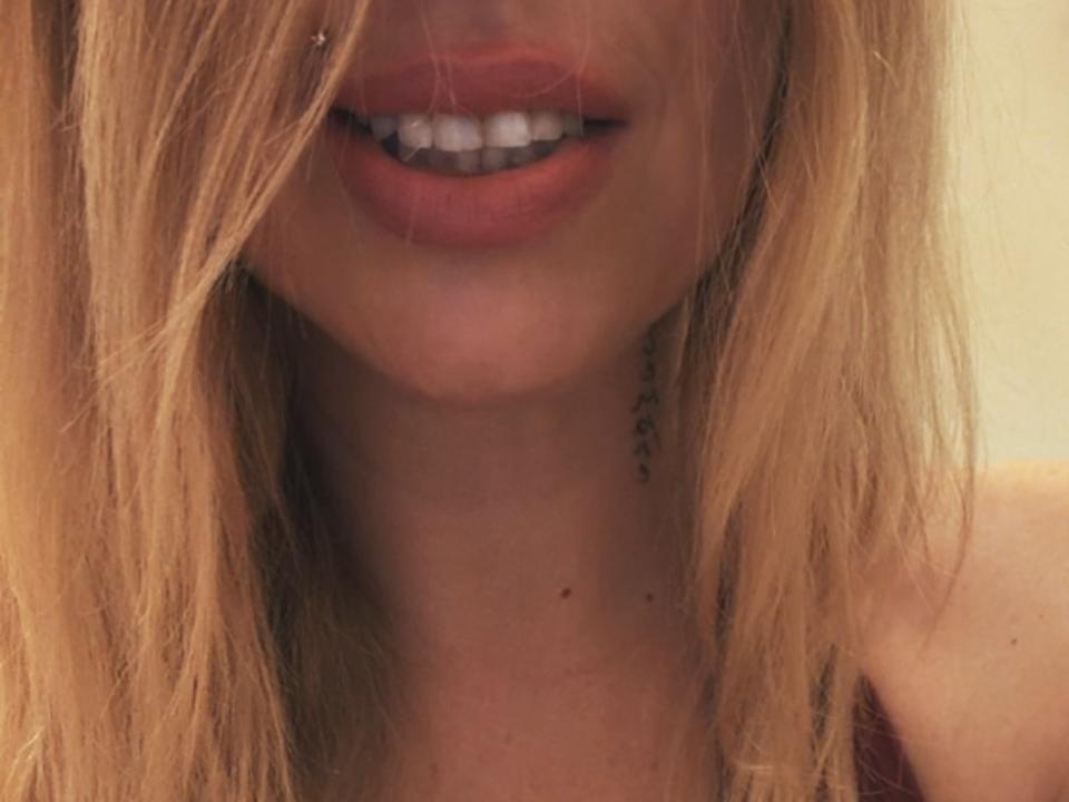 XimenaBella — live cam photo 2