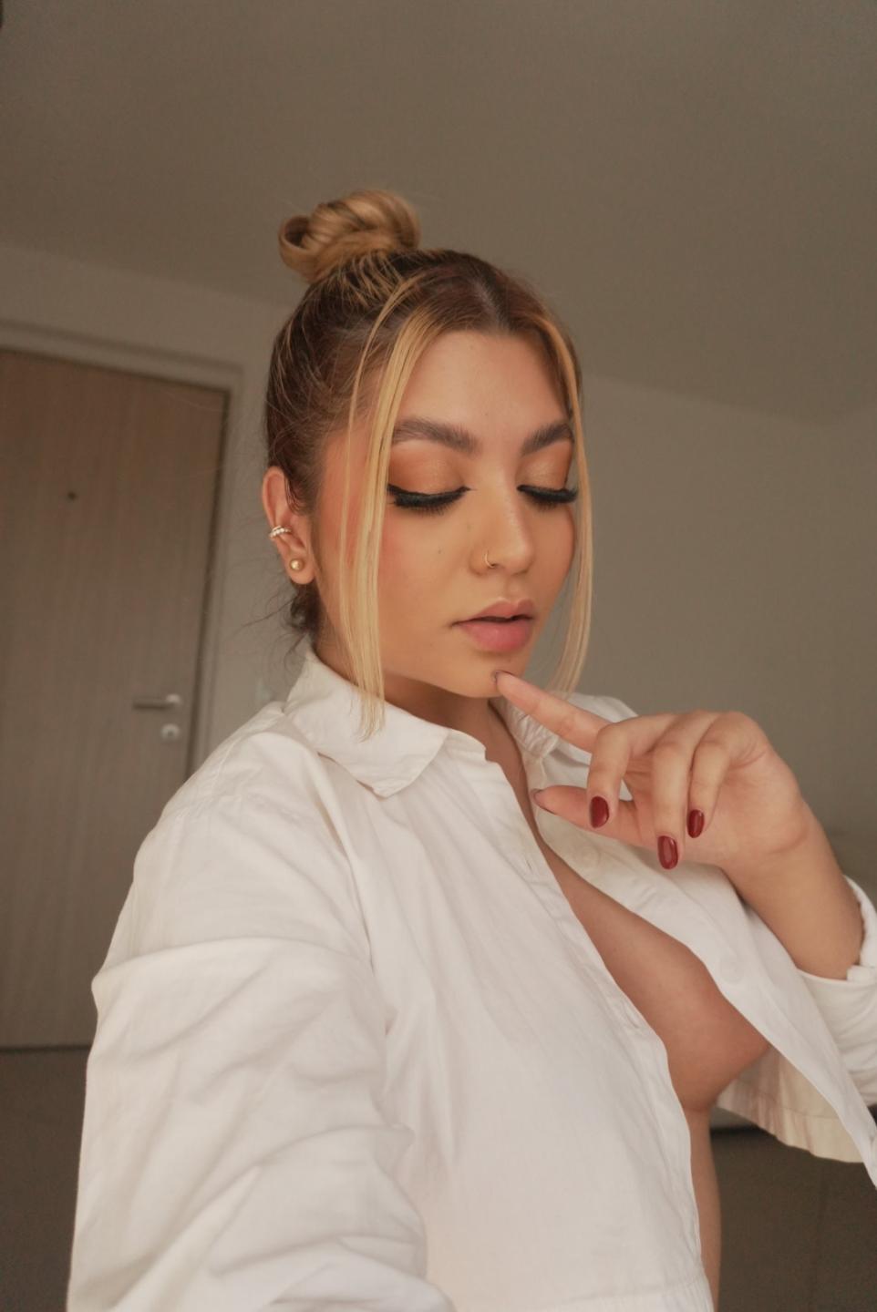 Laumont from XLoveCam