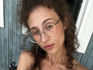 AlyceErway Webcam Porno Live - Photo 8/21
