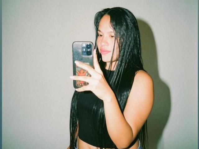 OpalDesire — live cam photo 3