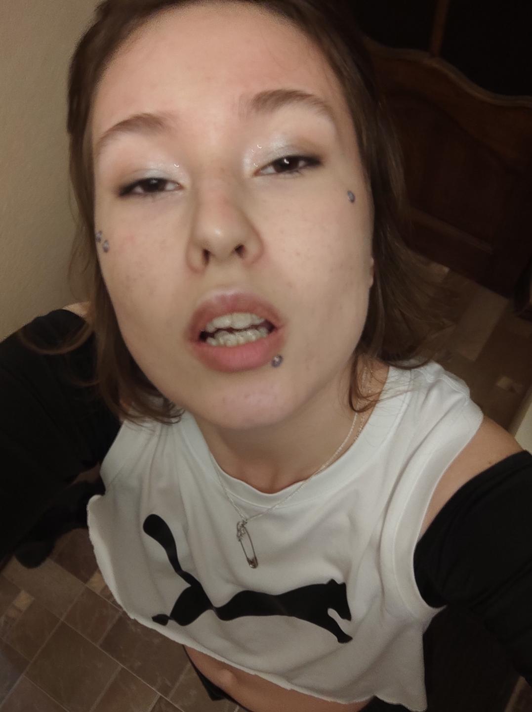 webcam model VidaBenfer from XloveCam webcam model VidaBenfer from XloveCam