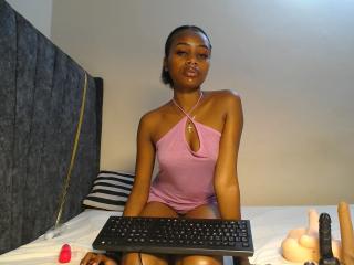AlexxahHunter Webcam Porno Live - Photo 13/16