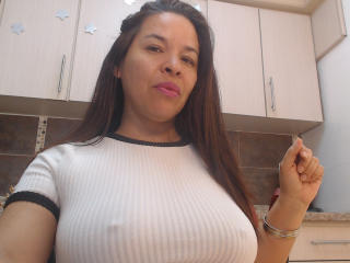 LizethBells Anal Livecam - Photo 18/21