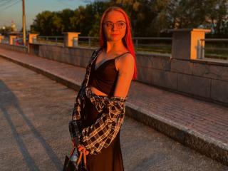 MarlanaBub - Live sex cams model