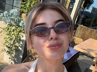 SlyviaCoffen Blowjob XXX Cams - Photo 6/12