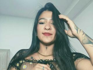 LuciadelaVega Anal en Webcam Live - Photo 9/21