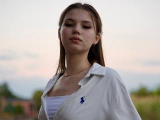 ClementinaSwantek Webcam Sex Direct - Photo 5/21