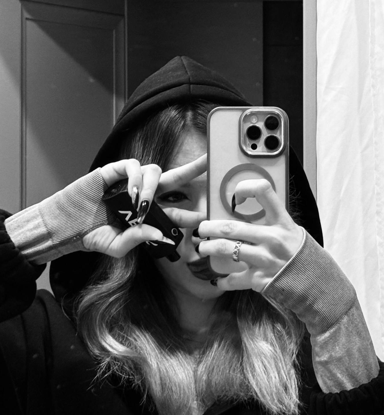 webcam model BelleNakahiki from XloveCam webcam model BelleNakahiki from XloveCam