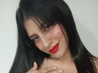 MadissonFontaine Hot Liveshows - Photo 10/21