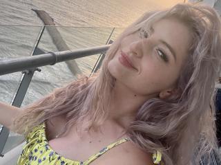 EliseMonet Seins Liveshow - Photo 6/21