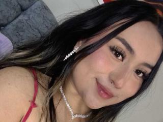 SalomettX Fellation XXX Cams - Photo 17/21