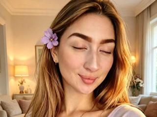 AbbyMilers Webcam Porno Live - Photo 16/21