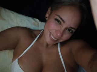 LailaCastillo Anal en Webcam Live - Photo 17/21