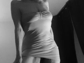 IssahneMay Image Gallery