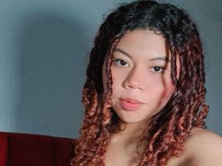 SofiaJackson Blowjob XXX Cams - Photo 18/21