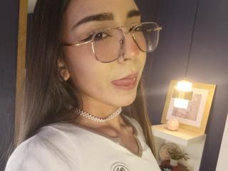 MilaThorne Hot Liveshows - Photo 7/21