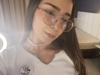 MilaThorne Hot Liveshows - Photo 6/21