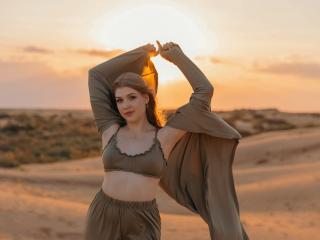 StellaLane Blowjob XXX Cams - Photo 18/21