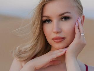 NicoleBrian Pussy Video Webcam - Photo 15/21