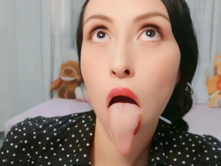 AliceRossiX Webcam Porno Live - Photo 10/21