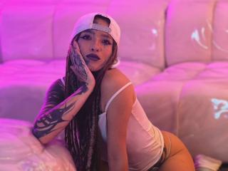 LucyDollyHot Anal Livecam - Photo 10/13