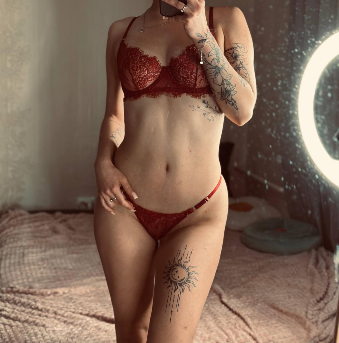 webcam model DarceyHeindl from XloveCam webcam model DarceyHeindl from XloveCam