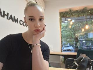 LindaxxCrow Image Gallery