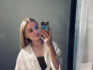 NievesMegee Pussy Video Webcam - Photo 8/21