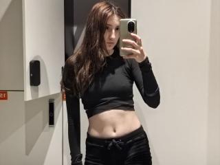 ReneUnderdown Sex Brunette - Photo 6/9