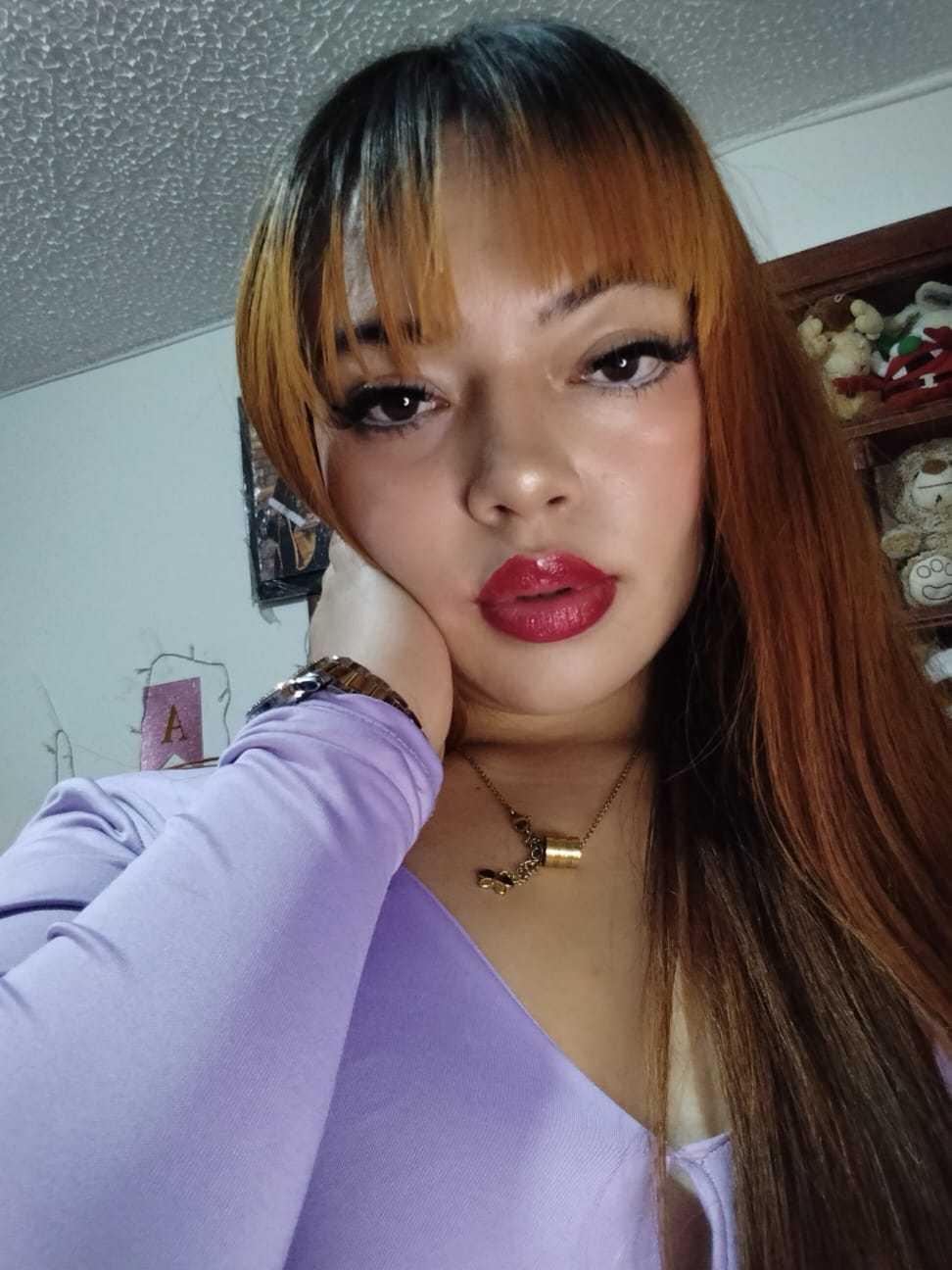 AbbieAllenn from XLoveCam