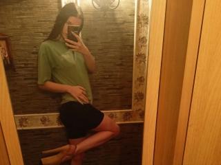 DianneZarrineh Amateur Live Cam - Photo 9/15