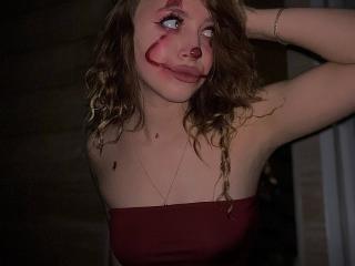 AlaneGaudenzi Webcam Porno Live - Photo 5/7
