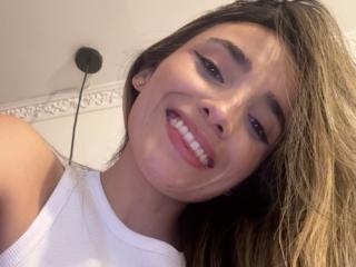 AdharaCooperr Webcam Porno Live - Photo 5/21
