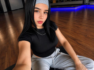 MiaAylen Image Gallery