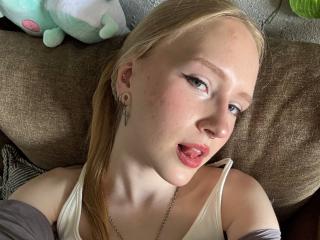 NievesLamanna Pussy Video Webcam - Photo 6/7