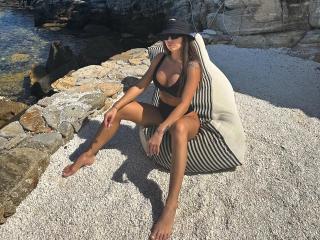 AriannaRuss Image Gallery
