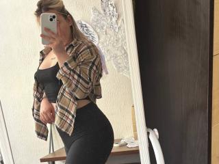 FoxyKissis Cul en Direct - Photo 9/11
