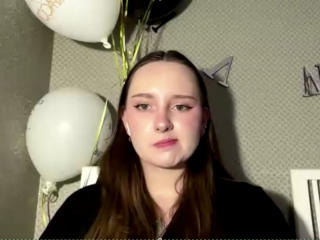 LatrinaBouffard Anal en Webcam Live - Photo 12/21
