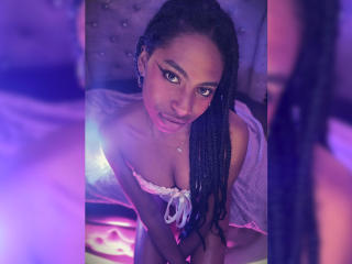 QueenPerlaa Image Gallery
