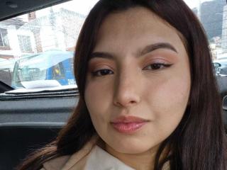 SofieMalory Blowjob XXX Cams - Photo 7/21