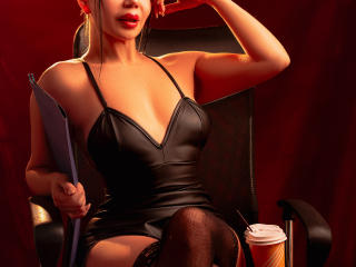 HelenHard Image Gallery