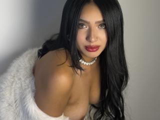 LillyTaylor Anal en Webcam Live - Photo 18/21
